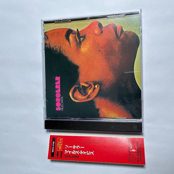 Miles Davis Sorcerer CD Japan Pressing w/ OBI SRCS 5708 Sony Jazz - Picture 2 of 6
